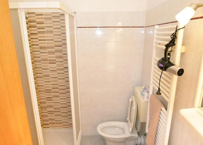 Unyca - Santa Croce 2 Bedroom 1 * فلورنس