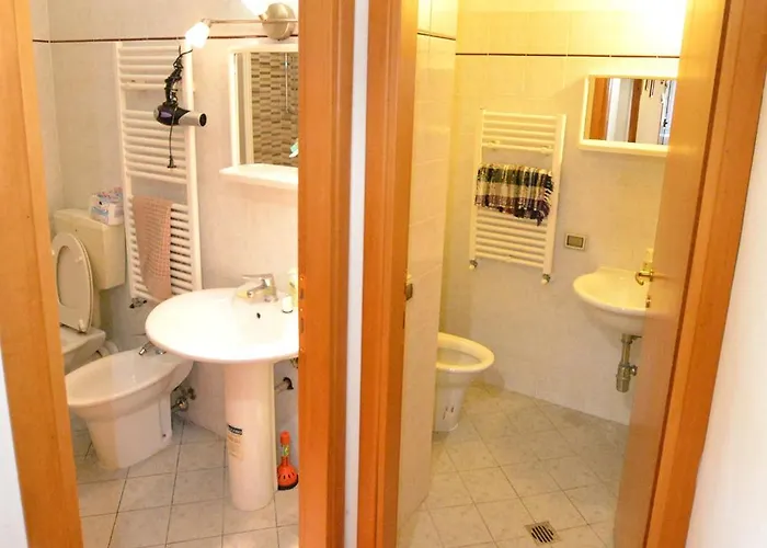 Unyca - Santa Croce 2 Bedroom 1 شقة فلورنس