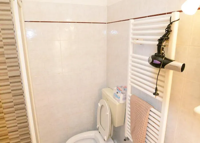 Unyca - Santa Croce 2 Bedroom 1 *